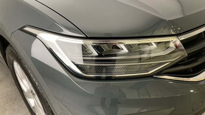 Volkswagen Tiguan 1.5 TSI 150 Life 5dr Petrol Estate